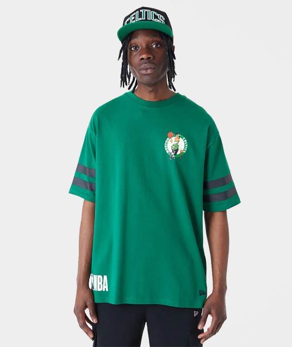 New Era T-Shirt Oversize Boston Celtics NBA Arch Graphic Verde Uomo